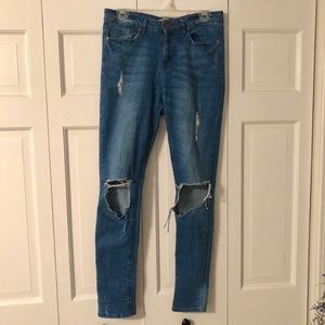 Distressed Skinny Jeans